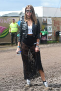 glastonbury-2016-millie-mackintosh.jpg