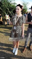 gettyimages-121667992-Suki Waterhouse.jpg