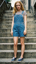 freepik__young-heather-graham-wearing-slightly-worn-navy-ke__5178.png