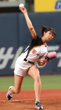 Asian Baseball Babes (14).png