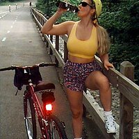  : Gallery : collection : 1998 : 12 : mtnbike08.jpg