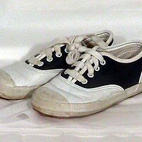  : Gallery : collection : 1999 : 01 : Keds003.jpg