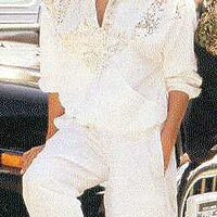  : Gallery : collection : 1999 : 01 : cara009.jpg