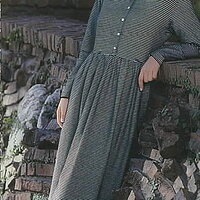  : Gallery : collection : 1999 : 01 : db-navy6.jpg