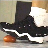  : Gallery : collection : 1999 : 06 : th_csh_blkcross17.jpg