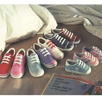  : Gallery : collection : 1999 : 08 : Keds catalog1984_pg11.jpg