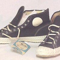  : Gallery : collection : 2000 : 01 : keds_10.jpg