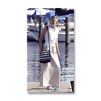  : Gallery : collection : 2000 : 07 : 253335zm.jpg