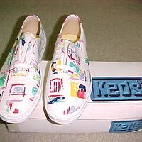  : Gallery : collection : 2000 : 07 : keds_7_front.jpg