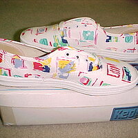  : Gallery : collection : 2000 : 07 : keds_7_side.jpg