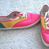  : Gallery : collection : 2000 : 07 : kedsmulti.jpg
