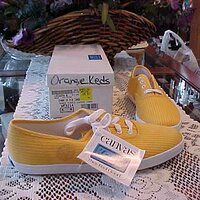  : Gallery : collection : 2000 : 07 : orangekeds.jpg