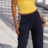  : Gallery : collection : 2000 : 07 : x00k285mn.jpg