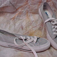  : Gallery : collection : 2000 : 08 : 0823bStripeKeds.jpg