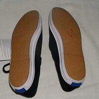  : Gallery : collection : 2000 : 08 : NewKedsB.JPG