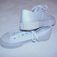  : Gallery : collection : 2000 : 08 : PlatformSneaks1.jpg