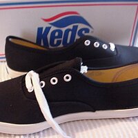  : Gallery : collection : 2000 : 08 : kaeds_2.jpg