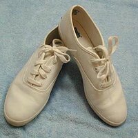  : Gallery : collection : 2000 : 08 : leatherkeds.jpg