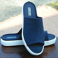  : Gallery : collection : 2000 : 08 : sandals.jpg