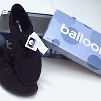  : Gallery : collection : 2000 : 08 : shoesX.jpg