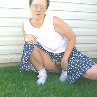  : Gallery : collection : 2000 : 08 : titsneaker5.jpg