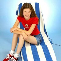  : Gallery : collection : 2002 : 03 : 16723r107.jpg