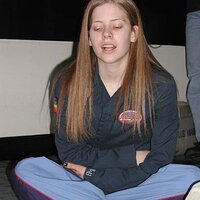  : Gallery : collection : 2002 : 08 : kiss5.jpg