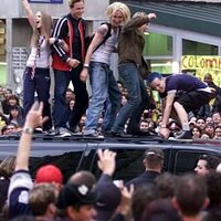  : Gallery : collection : 2002 : 09 : mmva01.jpg
