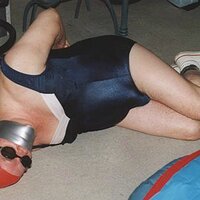  : Gallery : collection : 2002 : 10 : Swimgirl 9.jpg