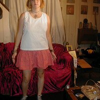  : Gallery : collection : 2002 : 10 : schlgyrl02.jpg