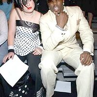  : Gallery : collection : 2002 : 11 : kel04.jpg