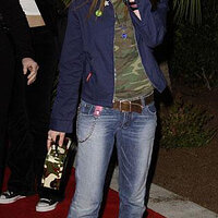  : Gallery : collection : 2002 : 12 : avr010.jpg