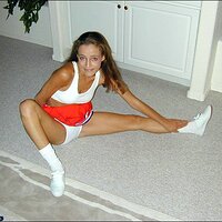  : Gallery : collection : 2003 : 01 : cgw-ari22.jpg