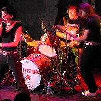  : Gallery : collection : 2003 : 04 : Eyeliners10.jpg