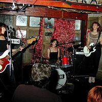  : Gallery : collection : 2003 : 04 : Eyeliners2.jpg