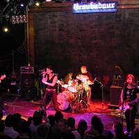  : Gallery : collection : 2003 : 04 : Eyeliners9.jpg