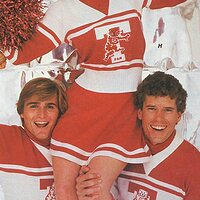  : Gallery : collection : 2003 : 04 : db-cheer2.jpg