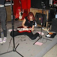  : Gallery : collection : 2003 : 04 : eyeli10.jpg