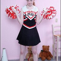  : Gallery : collection : 2004 : 10 : lacy06.jpg