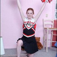  : Gallery : collection : 2004 : 10 : lacy07.jpg