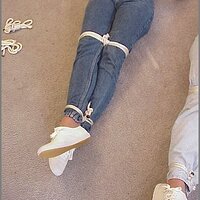  : Gallery : collection : 2005 : 01 : 2tied000108.jpg