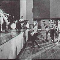  : Gallery : collection : 2005 : 01 : AnnMargaret.jpg