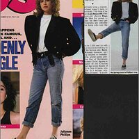  : Gallery : collection : 2005 : 01 : JuliannePhillips5.jpg