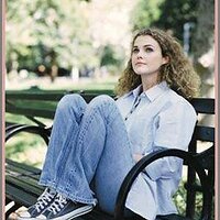  : Gallery : collection : 2005 : 01 : KerriRussell04.jpg