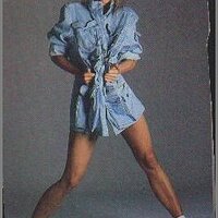  : Gallery : collection : 2005 : 01 : LoriSinger.jpg