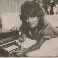  : Gallery : collection : 2005 : 01 : MaryHart.jpg