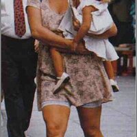  : Gallery : collection : 2005 : 01 : Miscceleb09.jpg