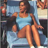  : Gallery : collection : 2005 : 01 : NicoleEggert1.jpg