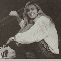  : Gallery : collection : 2005 : 01 : NicoleEggert4.jpg