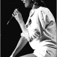  : Gallery : collection : 2005 : 01 : OliviaNewtonJohn1.jpg